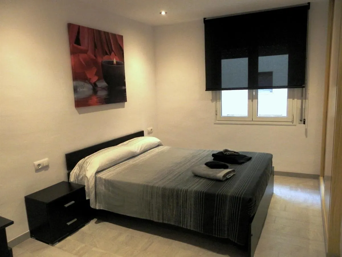 Apartament Margarit Girona 0*,  Spain